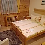 Penzion Una 3* Liptovský Ján