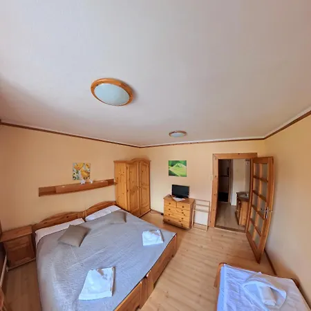 Vendégház Penzion Una