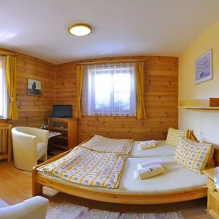 Penzion Una Guest house Liptovsky Jan