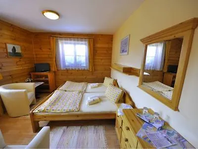 Penzion Una Guest house Liptovsky Jan